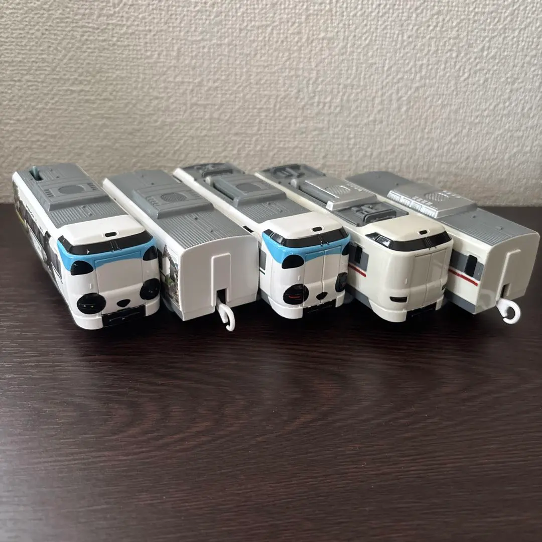 Plarail 鹳号 熊猫黑潮 的縮圖