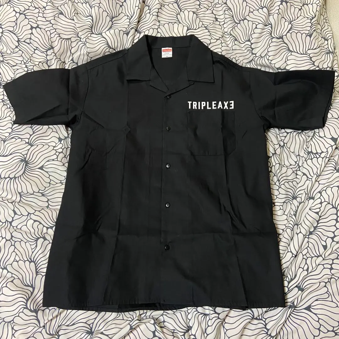 【新品未開封】TRIPLEAXE トリプルアックス  オープンカラーシャツ　L ポイント10倍】 TRIPLE AXE トリプルアックス サイズL オープン