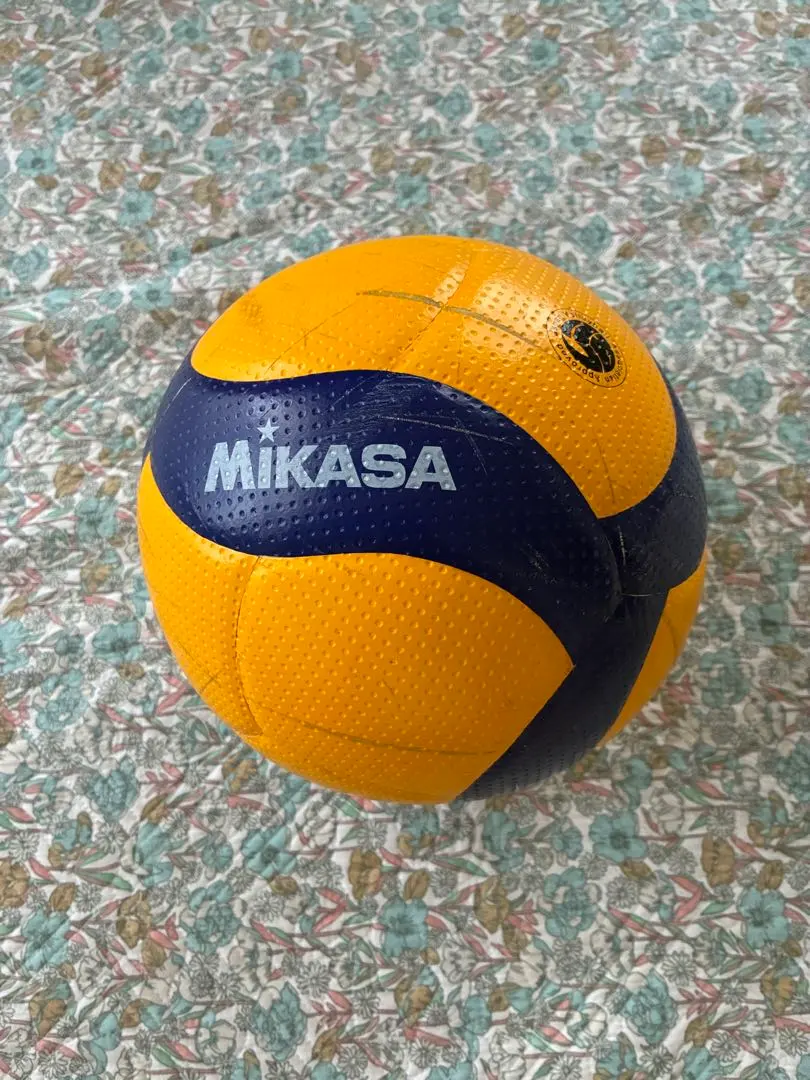 Thumbnail of MiKASA V400W Volleyball, Size 4