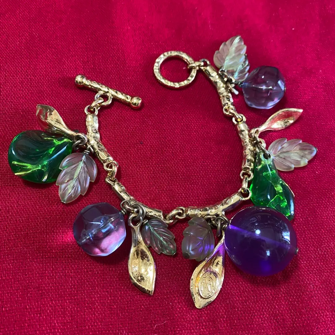 クリスチャンラクロワ ブレスレット チャーム ヴィンテージ ゴールド レア Christian Lacroix Vintage Gold Plated Charm Bracelet - Etsy