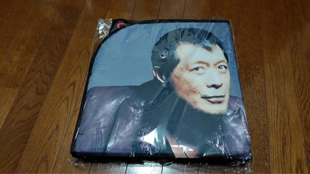 矢沢永吉・美品・サンシェ－ド ② カーサンシェード 矢沢永吉さん カーシェード E,YAZAWA - メルカリ
