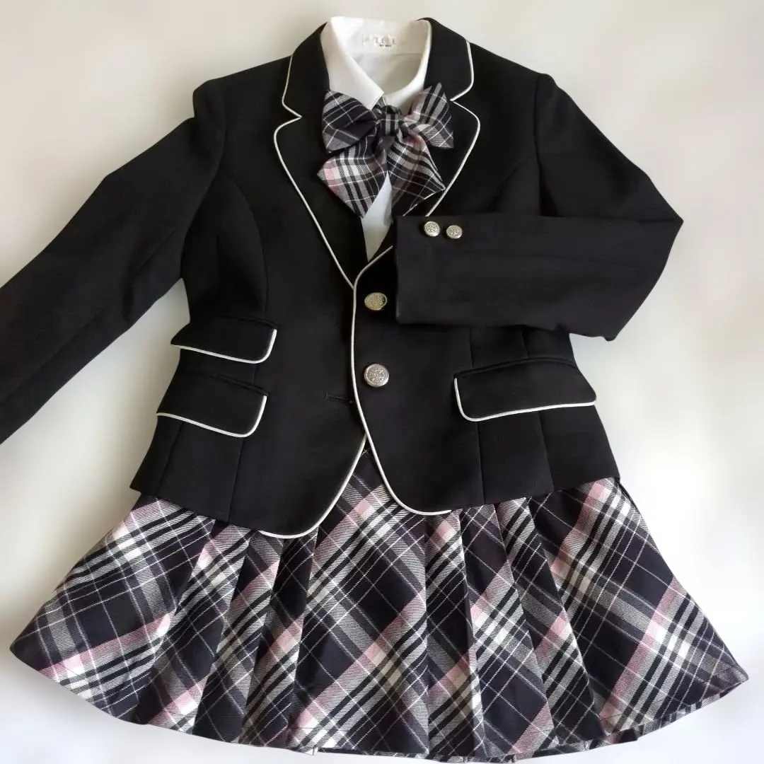 艾爾安諾瓦爾 150 禮服套裝 畢業典禮 活動 的縮圖