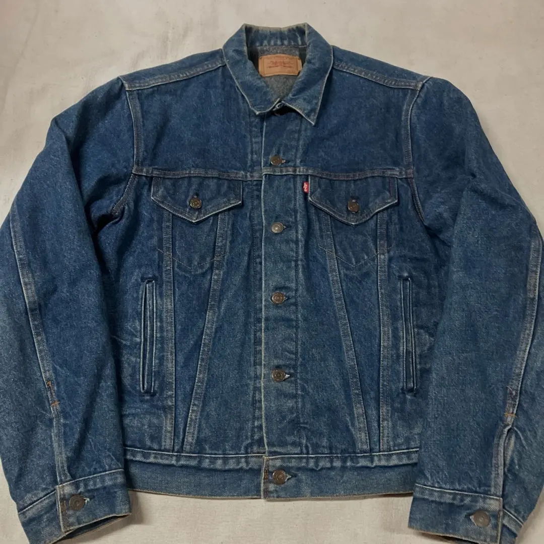 Thumbnail of h78) Levi's Jean Jacket 71506 0317 Size 42L, Fleece Lining