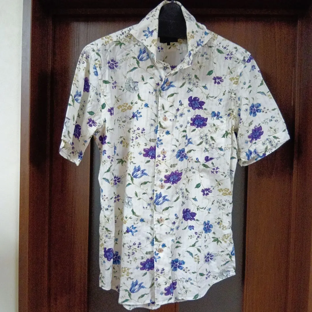Thumbnail of Taka-Q Floral Short Sleeve Shirt M