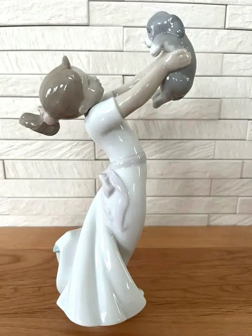 ⭐︎美品⭐︎ リヤドロ　ベストフレンド　仔犬　少女　親友　ポーセリン 2025年最新】リヤドロ フレンドの人気アイテム - メルカリ