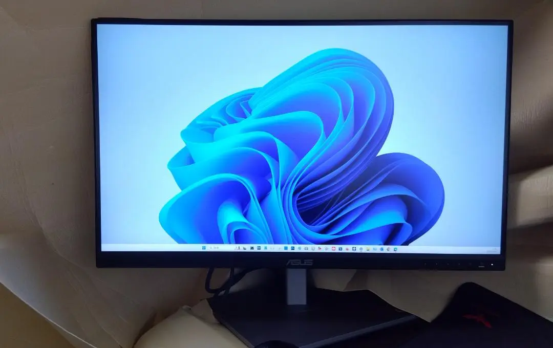 ASUS PROART PA279Q WQHD 中古 ASUS ProArt PA279Q WQHD ディスプレイ モニター - メルカリ