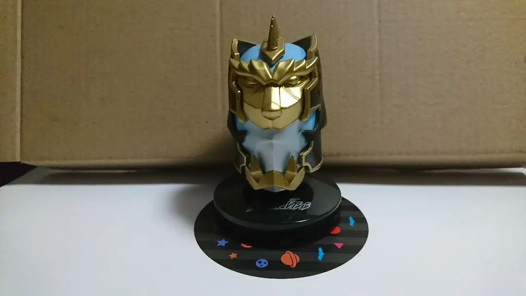 サ*３様 仮面ライダー 凍鬼 フィギュア 武器付き トウヘンボク on X: 