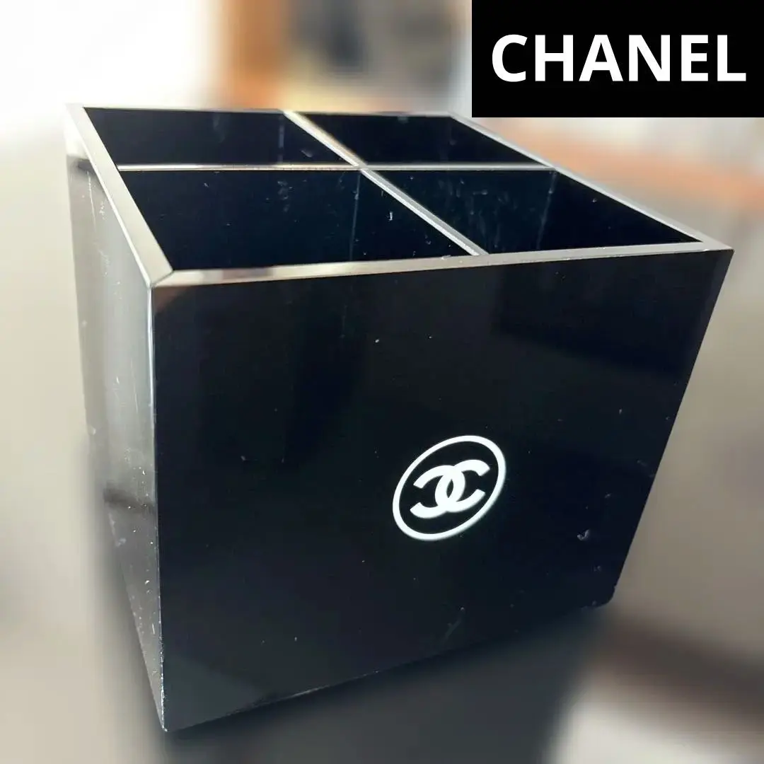 CHANEL ブラシスタンド　ノベルティ　ぺン スタンド　ブラシポット シャネル ノベルティ メイクブラシポット ブラシスタンド ペン