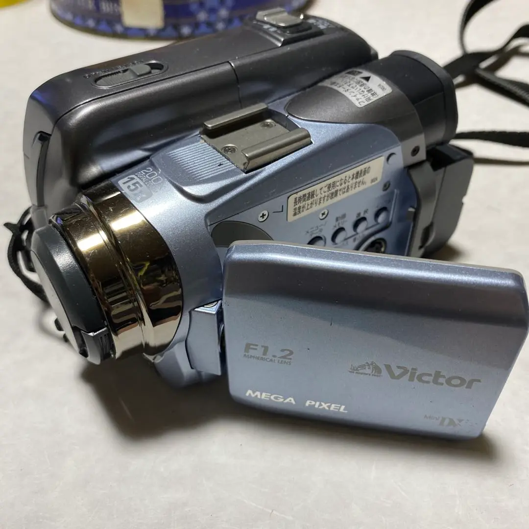 Victor - Victor  miniDVビデオカメラ　GR-DF590-S Victor - Victor miniDVビデオカメラ GR-DF590-Sの通販 by