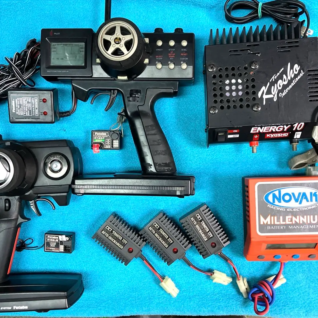 Ｆ104Ｗシャーシ　タミヤ　中古　コントローラー　充電器 F104Wシャーシ タミヤ 中古 コントローラー 充電器