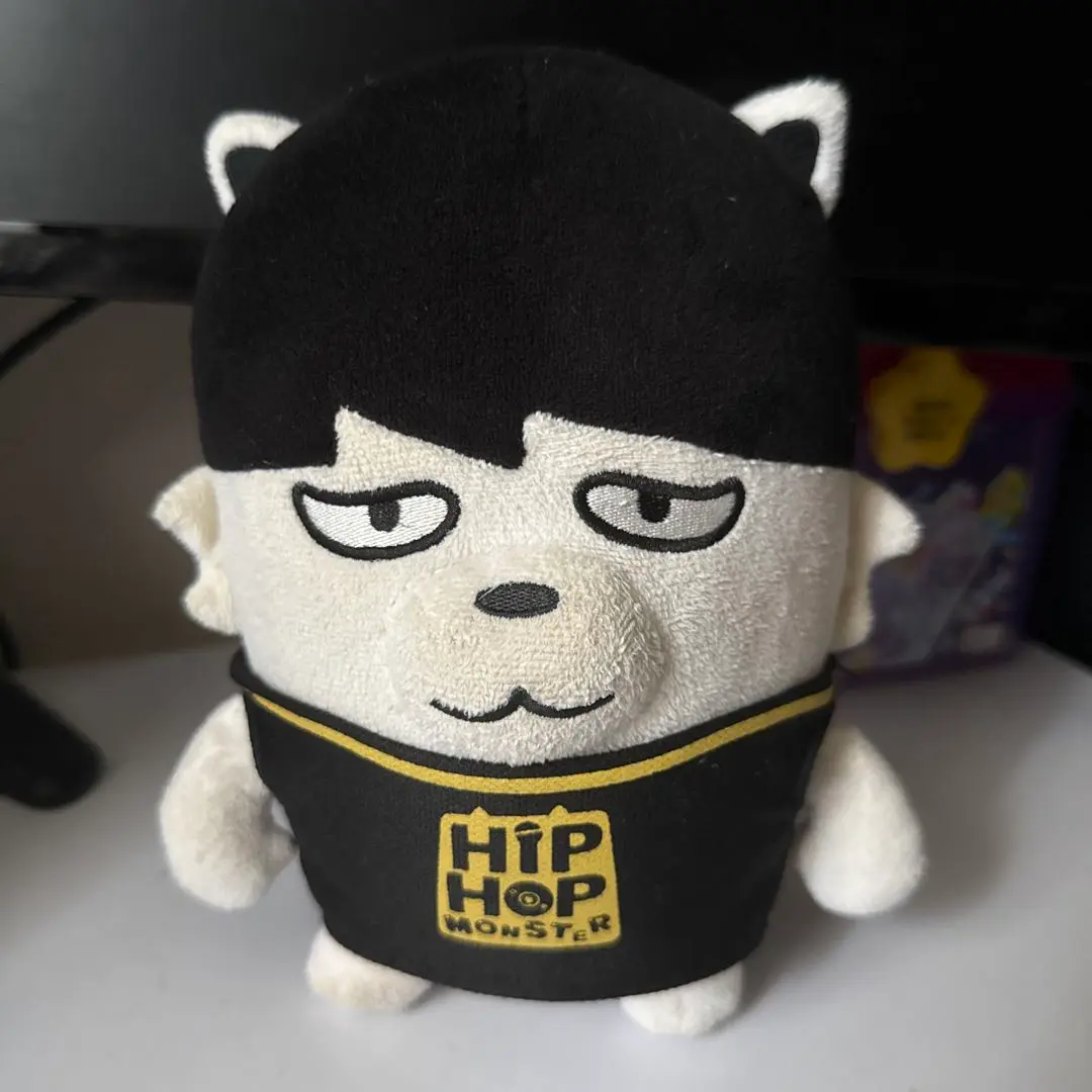 BTS ヒップホップモンスター ぬいぐるみ
