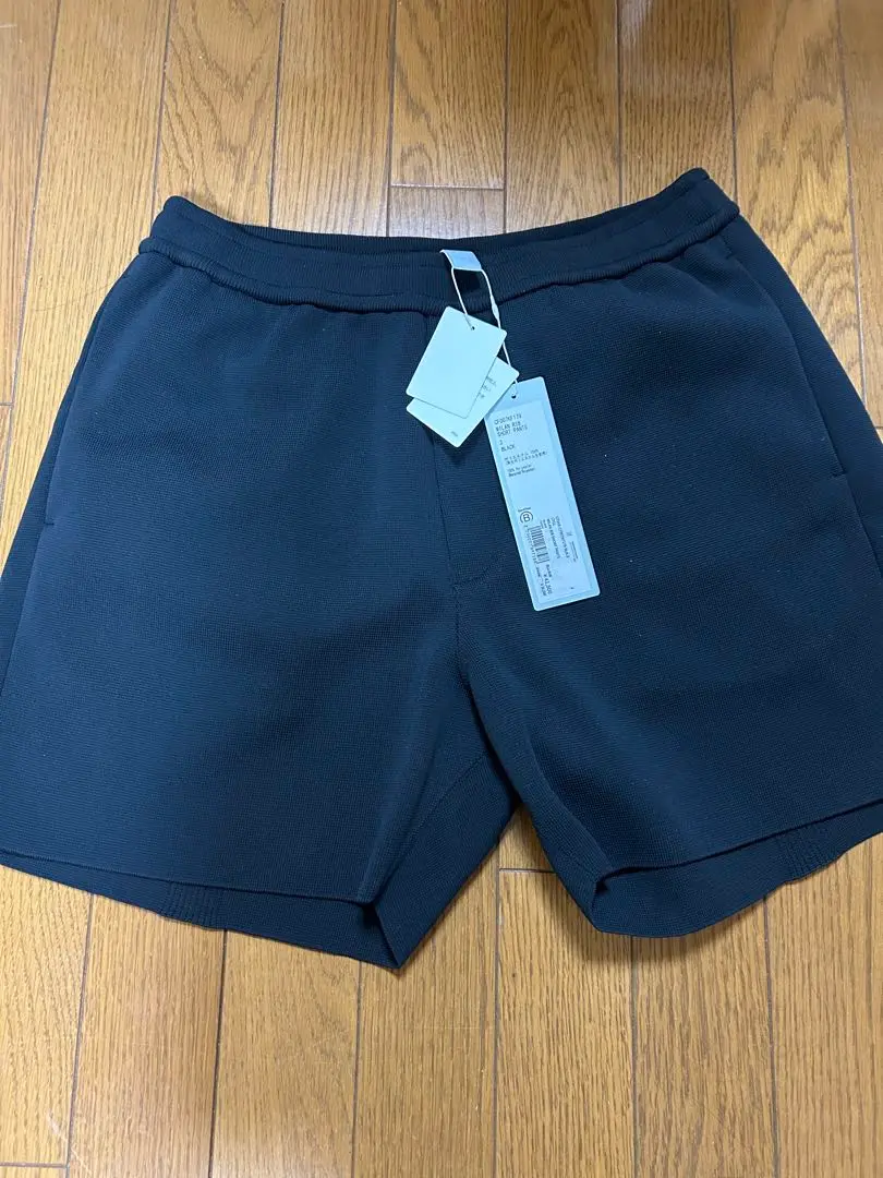 MILAN CREASE HALF PANTS