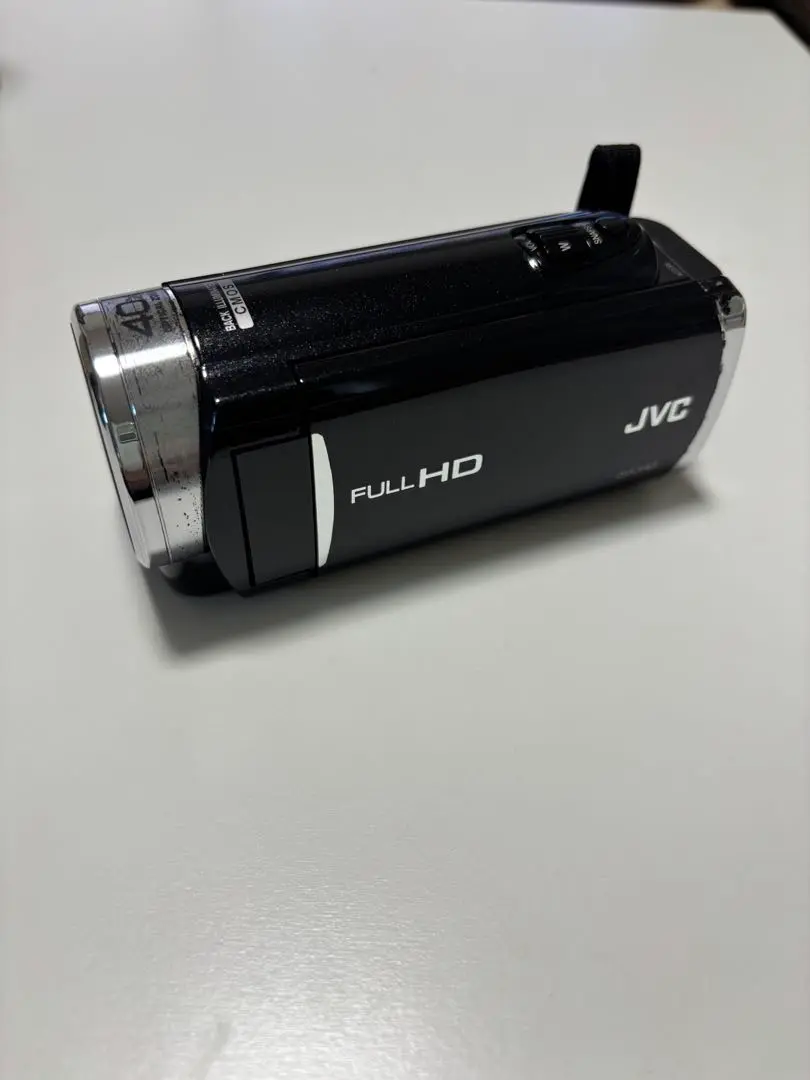【週末限定値下】Everio GZ-E180-W ビデオカメラ / JVC 71uGcxO4OvL._AC_SY200_QL15_.jpg