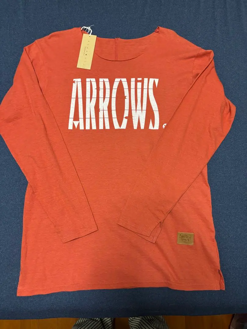 Thumbnail of burnout ARROWS cut-and-sew long-sleeved T-shirt