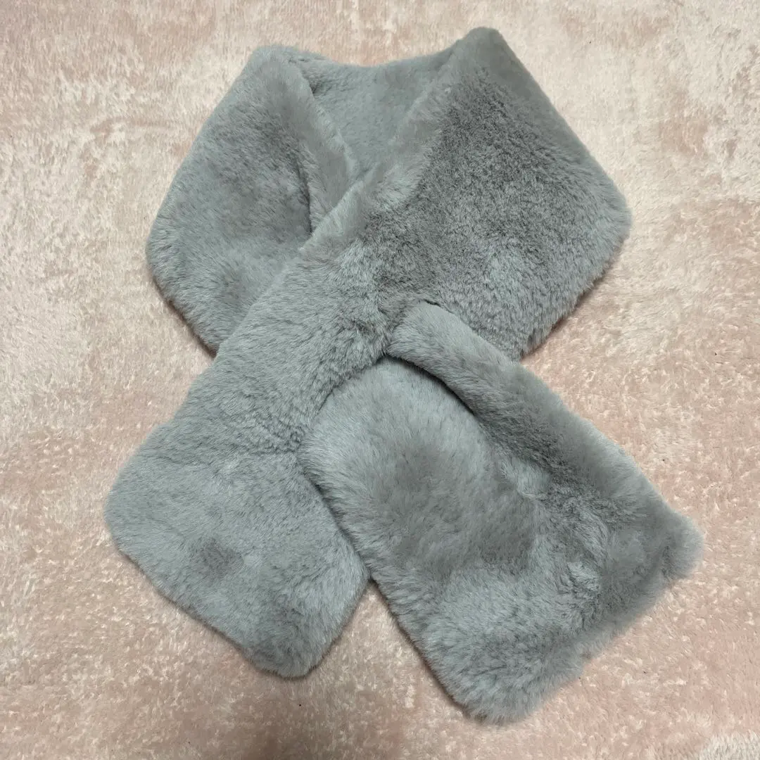 Thumbnail of [Excellent Condition] Tippet, Gray