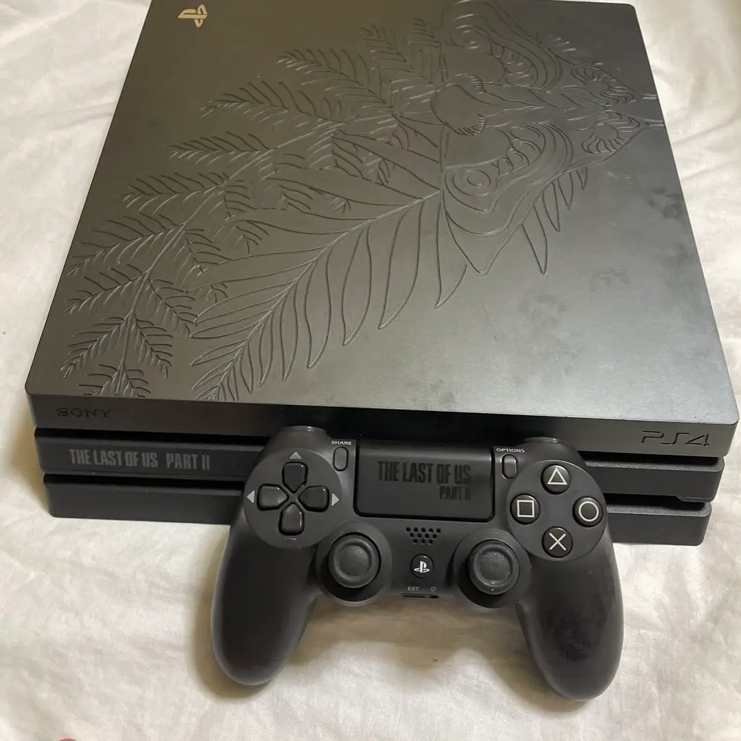 「希少」PS4 Pro 本体 7200 ラストオブアス2 リミテッドエディション ラスト オブ アス 2』特別デザインのPS4 Pro同梱のLimited
