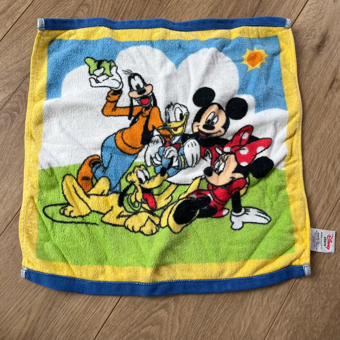 Thumbnail of [Disney Store] Big 5 Towel