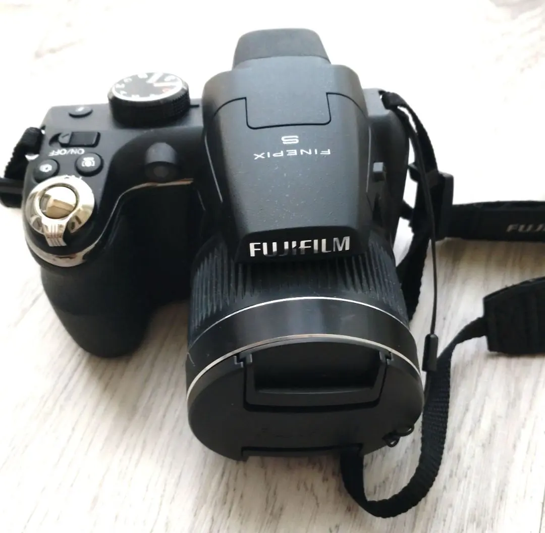 【美品】FUJIFILM 富士フイルム FinePix S4000 デジカメ Amazon | FUJIFILM デジタルカメラ FinePix S4000 F FX-S4000