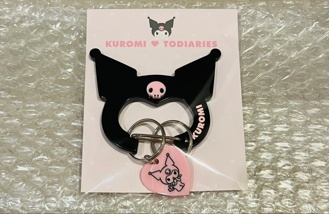 新品未開封 TODIARIES カラビナ クロミ グレー サンリオ伊勢丹 TODIARIES カラビナ クロミ サンリオ 伊勢丹 グレー KUROMI