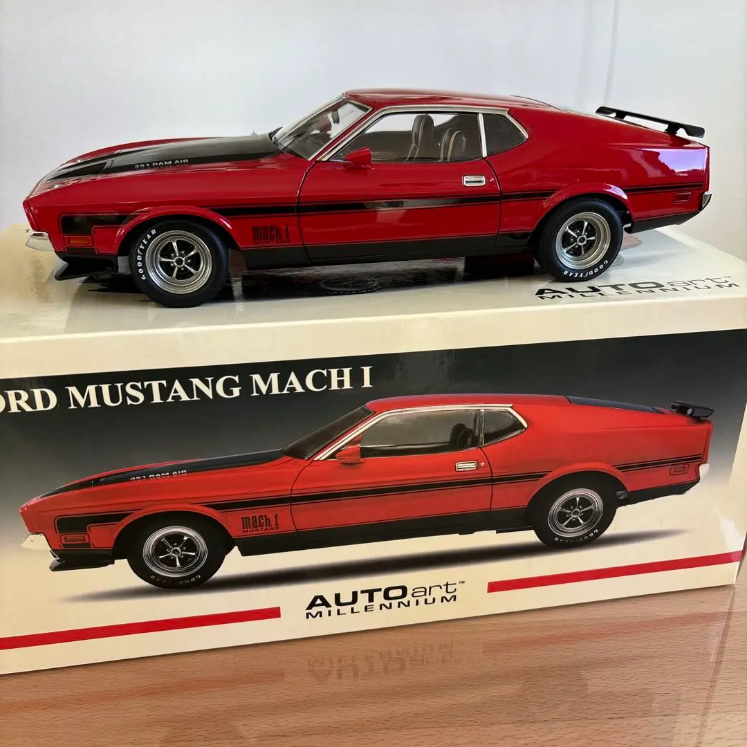 オートアート オウト(AUTOart)|1/18フォード マスタングGT（赤