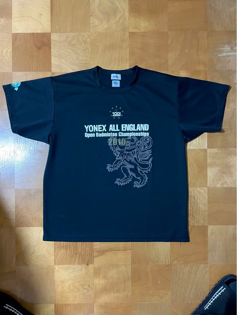 尤尼克斯全英羽毛球公開賽100週年紀念T恤 的縮圖