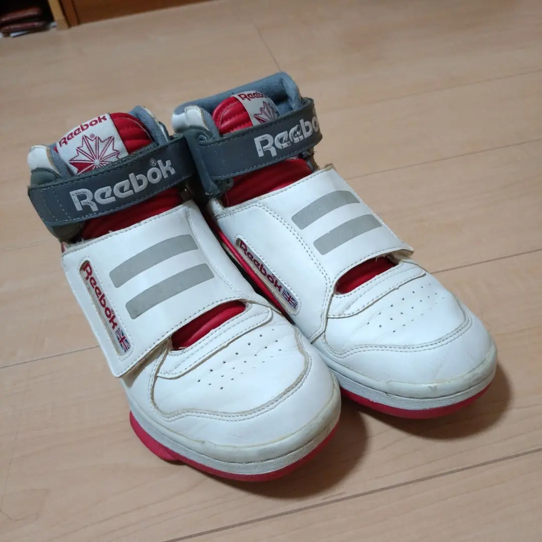 レア　Reebok エイリアンスタンパー　ホワイト/ネイビー Yahoo!オークション -「reebok エイリアンスタンパー」の落札