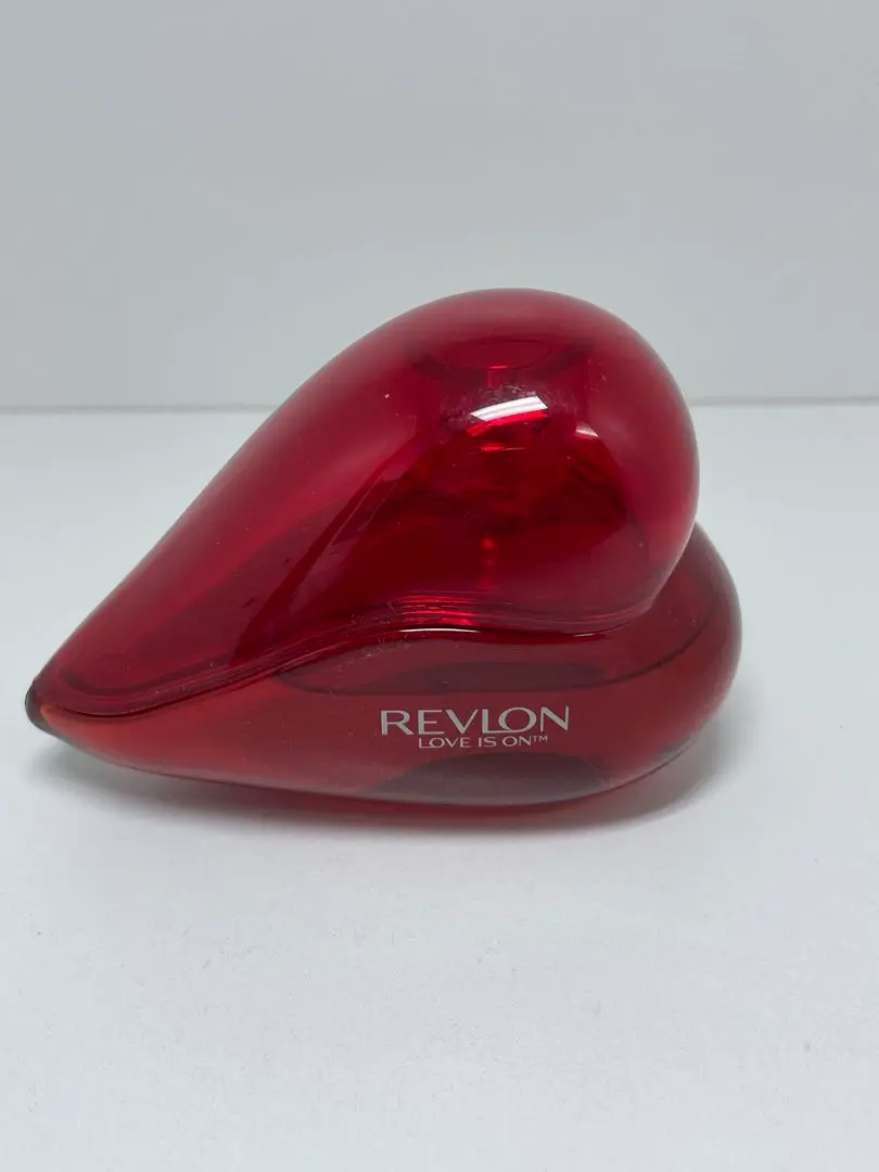 試してみた】ラブ イズ オン オードトワレ REVLONのリアルな