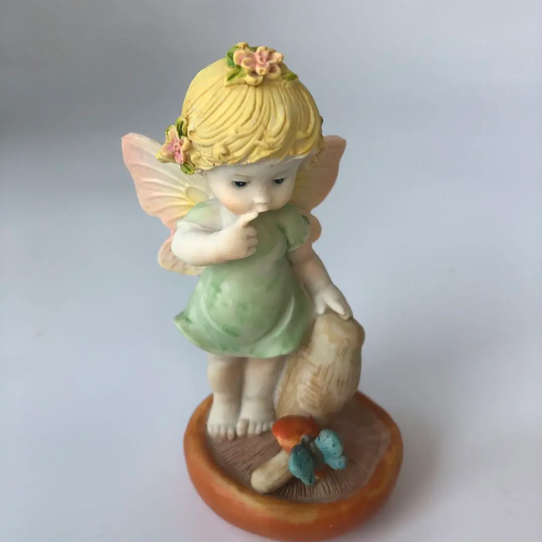 （新品)リヤドロ人形 妖精 ベルLLADRO 廃盤絶版品 宝物 置物 人形 美術 新品)リヤドロ人形 妖精 ベルLLADRO 廃盤絶版品 宝物 置物 人形