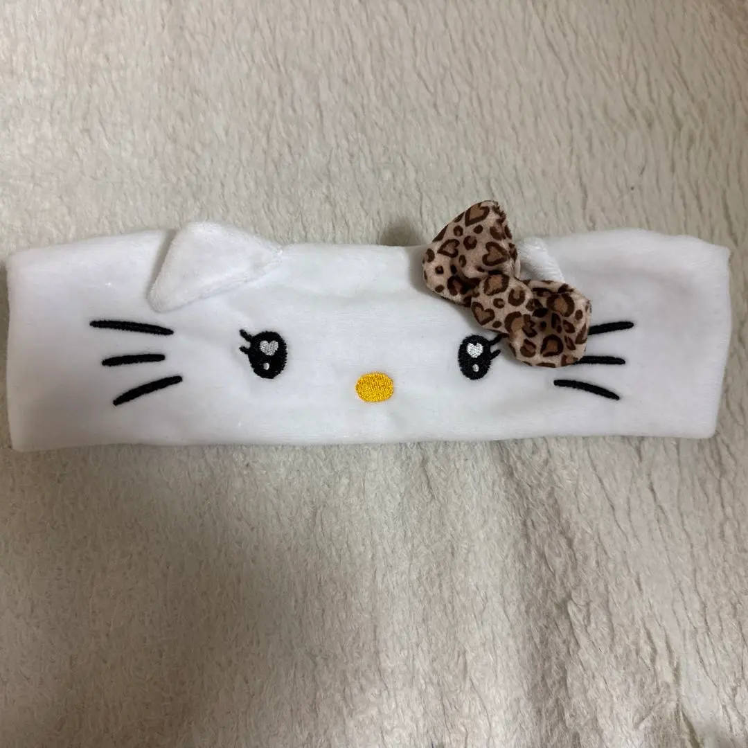 Thumbnail of Leopard Print Kitty Hair Turban