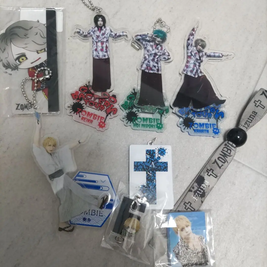 zombie izuna グッズセット（三枚目オマケ） 2025年最新】zombie izunaの人気アイテム - メルカリ