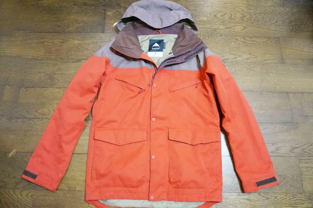 BURTON  breach バートン ブリーチ スノーボードジャケット M 黒 BURTON breach バートン ブリーチ スノーボードジャケット M 黒