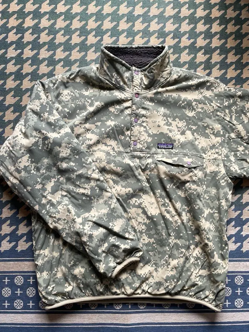 パタゴニア 米軍 リバーシブルスナップT ucp フリース デジカモ 00s patagoniaパタゴニア UCP デジタルカモ リバーシブル パイル