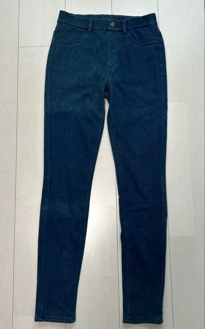 Thumbnail of UNIQLO HEATTECH Ultra Stretch Skinny Leggings Pants