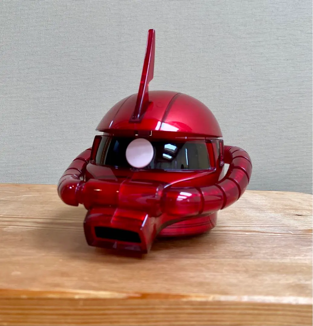 【値下げ】ガンダムレア　ザク　ドリンクホルダー　カー用品 値下げ】ガンダムレア ザク ドリンクホルダー カー用品 - メルカリ