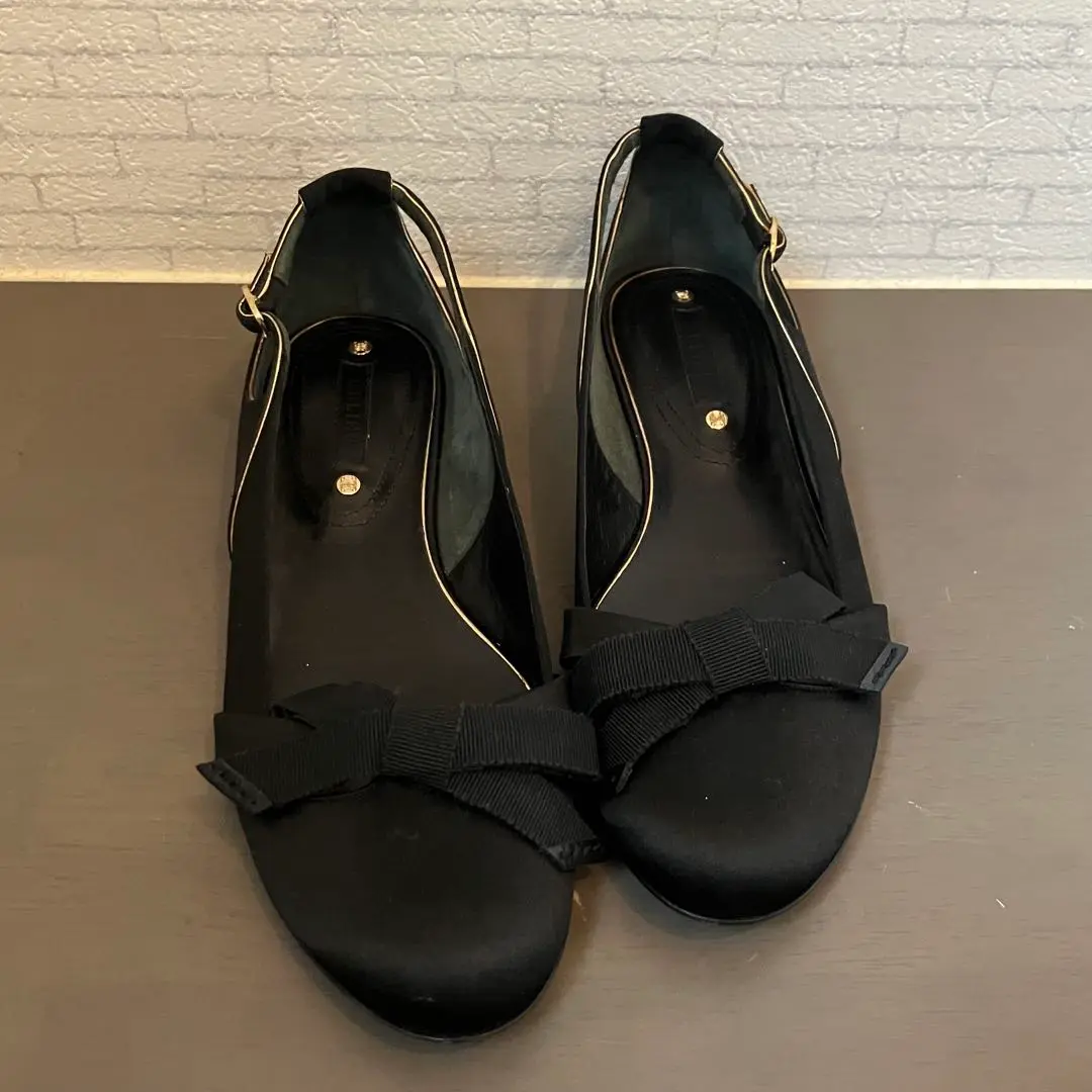 2025年最新】CELINE フラットシューズ・バレエシューズの人気