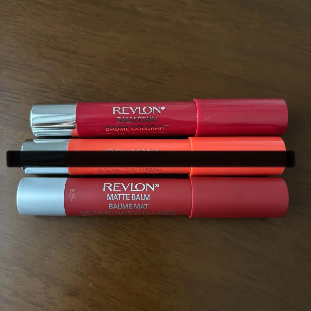 40番 新品REVLON COLORBURST マットバーム 9本セット 箱無し 2025年最新】レブロンマットバーム50の人気アイテム - メルカリ