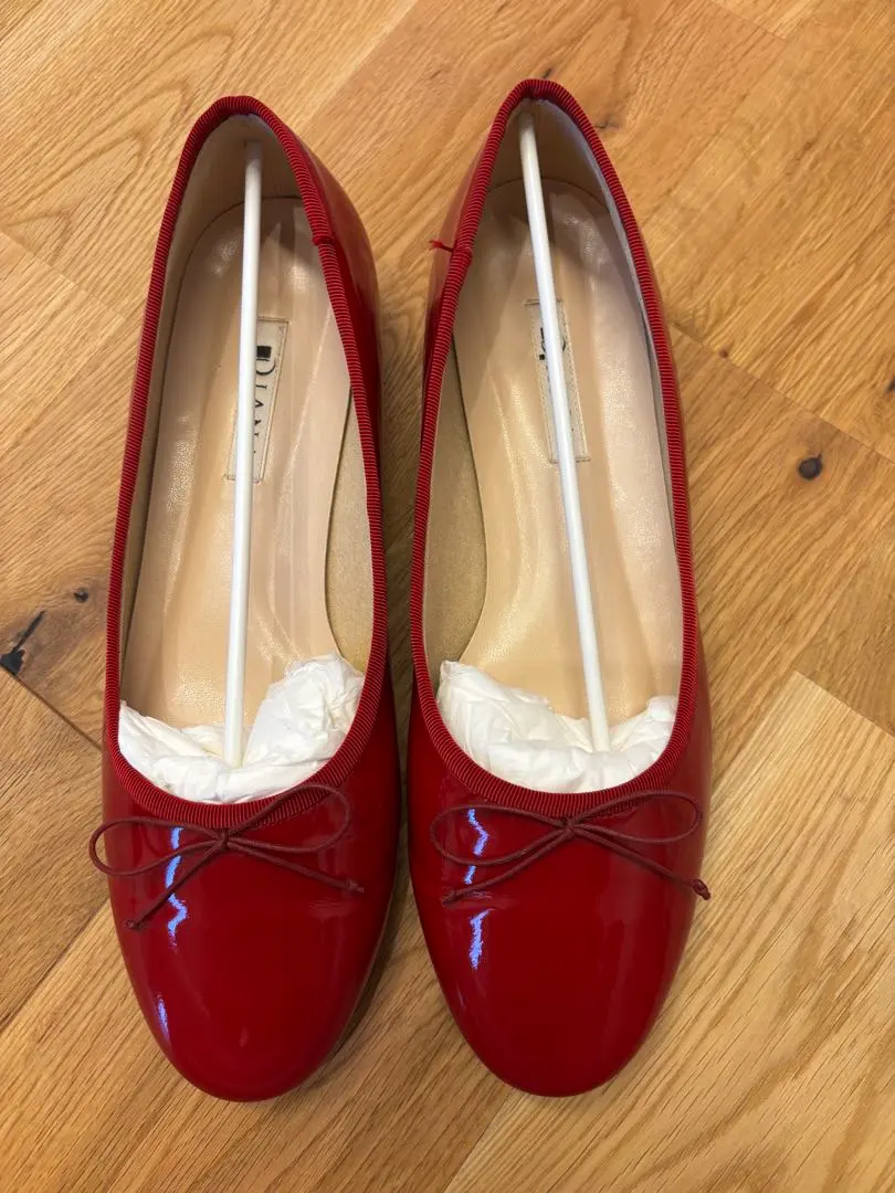 Thumbnail of Diana Red Ribbon Flat Shoes Ballet Flats