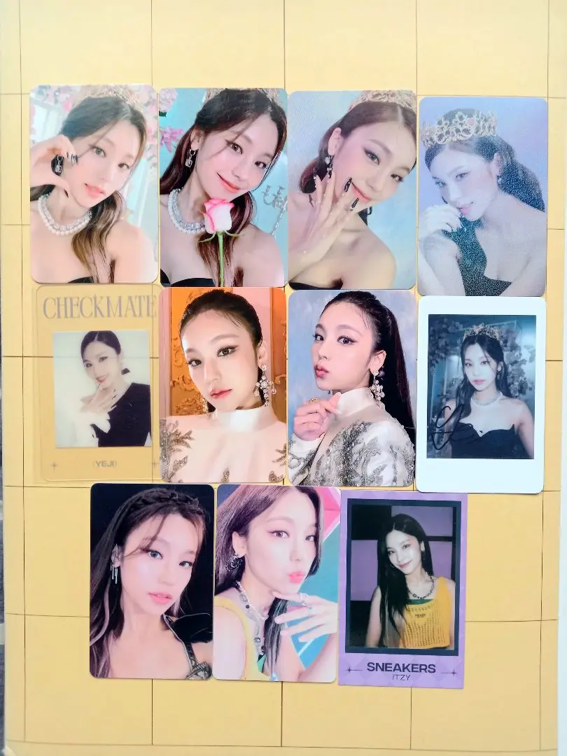 itzy トレカ　GOLD リュジン　特典 ITZY GOLD makestar 中華 上海 サイン会 トレカ リュジン - メルカリ