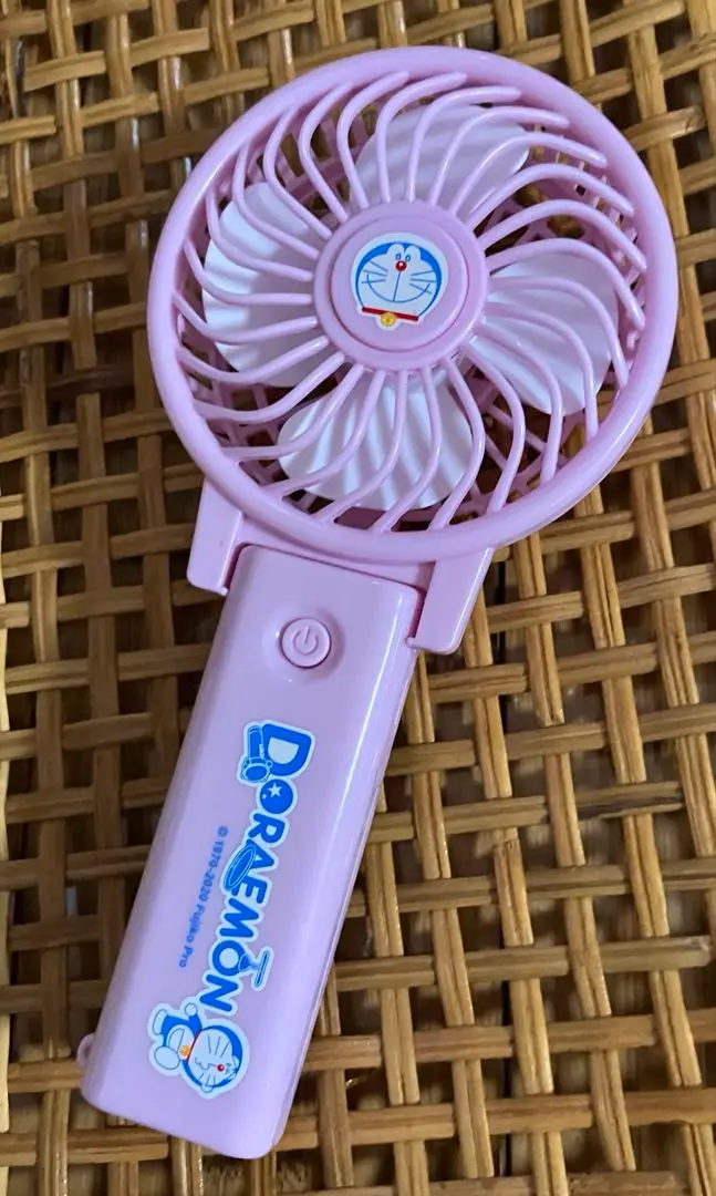 レア ドラえもん フェイス型デスクファン TAITO レア ドラえもん フェイス型デスクファン TAITO - メルカリ