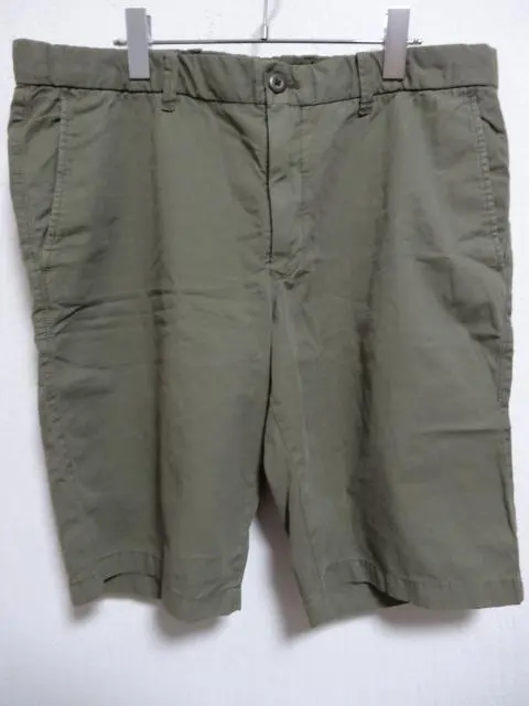 Thumbnail of Uniqlo Olive Green Shorts Cotton Blend