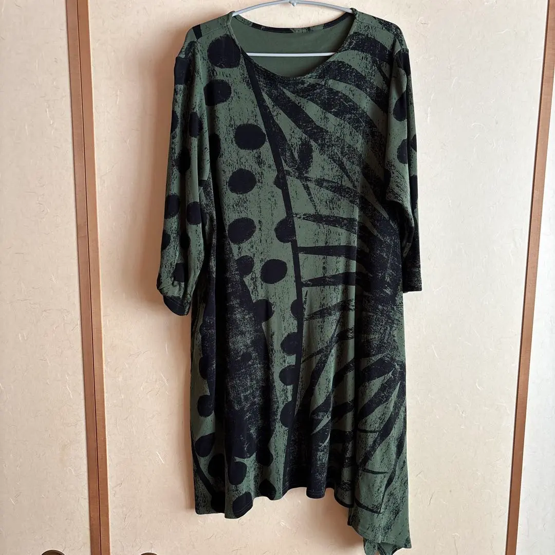 センソユニコ　ジウ　変形ワンピース　ドット　シャーリング　フレア　40 センソユニコ ジウ 変形ワンピース ドット シャーリング フレア