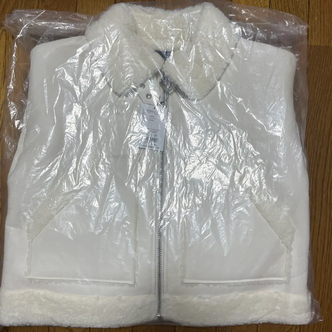 EMODA 短款仿麂皮絨毛外套 的縮圖