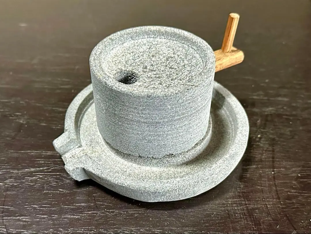 古民具　石臼　粉挽　蕎麦　茶道具 石臼 石うす 挽き臼 そば道具 手打ち蕎麦 昔ながらの石臼 小麦