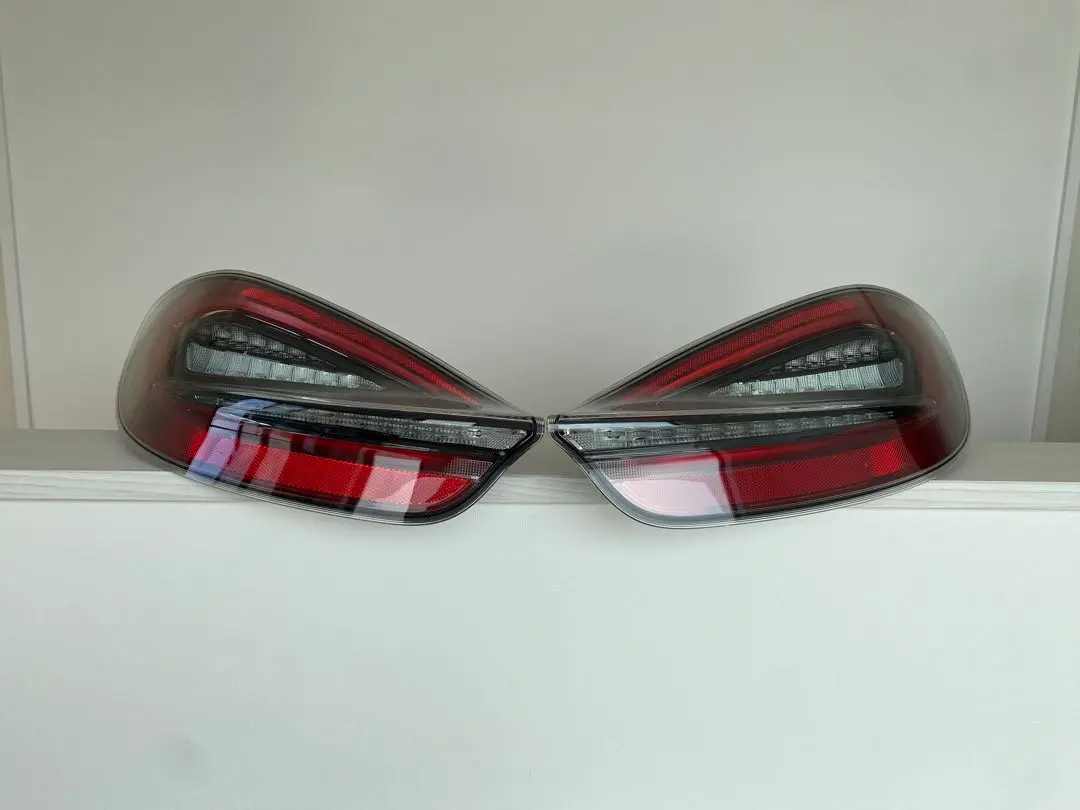 中古美品　ポルシェ純正テールランプ　981シリーズ　左右セット　点灯確認済み 2025年最新】Yahoo!オークション -981 ボクスター テールランプ