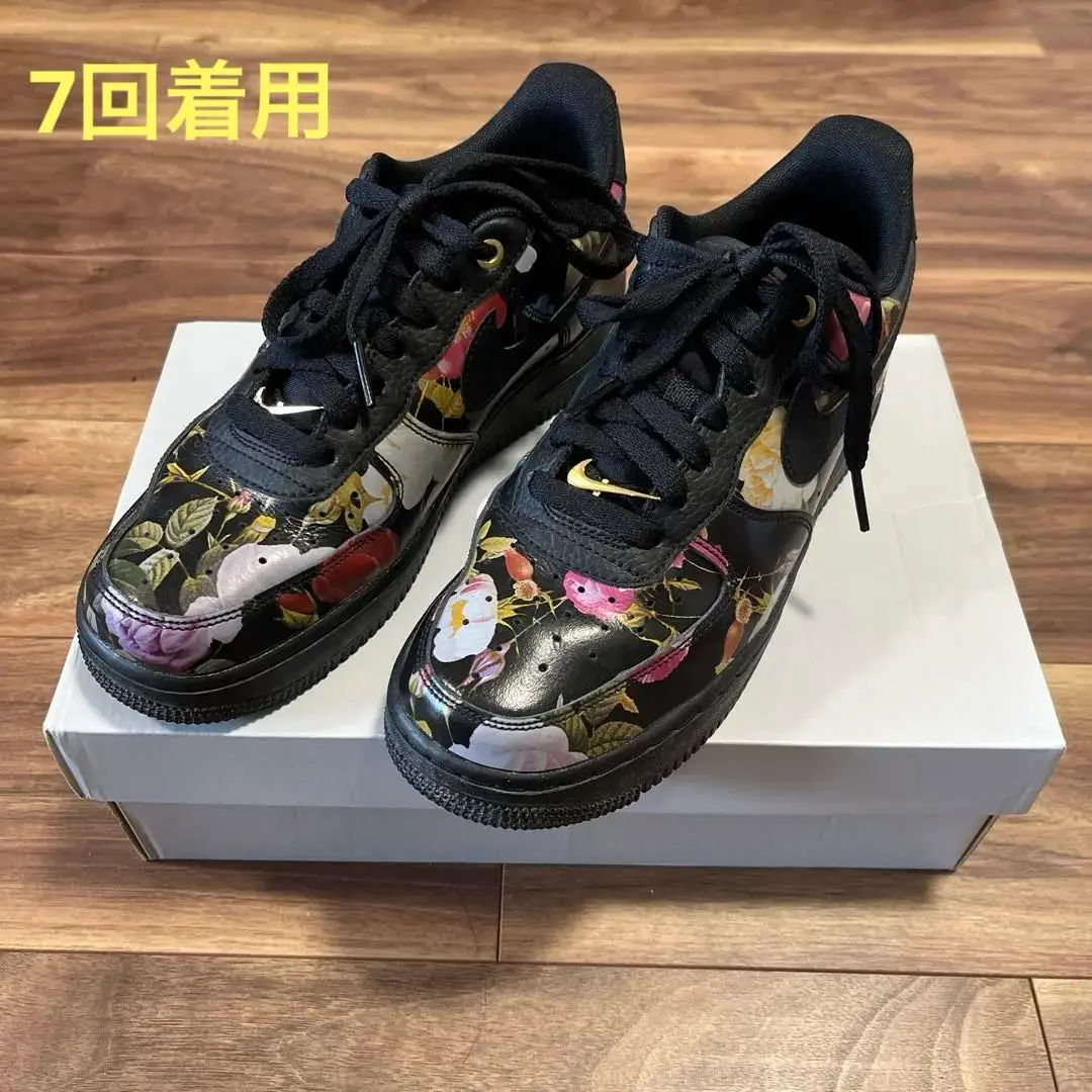 可愛い花柄の1足 Nike Wmns Air Force 1 AF1 エアフォースワン 可愛い花柄の1足 Nike Wmns Air Force 1 AF1 エアフォースワン