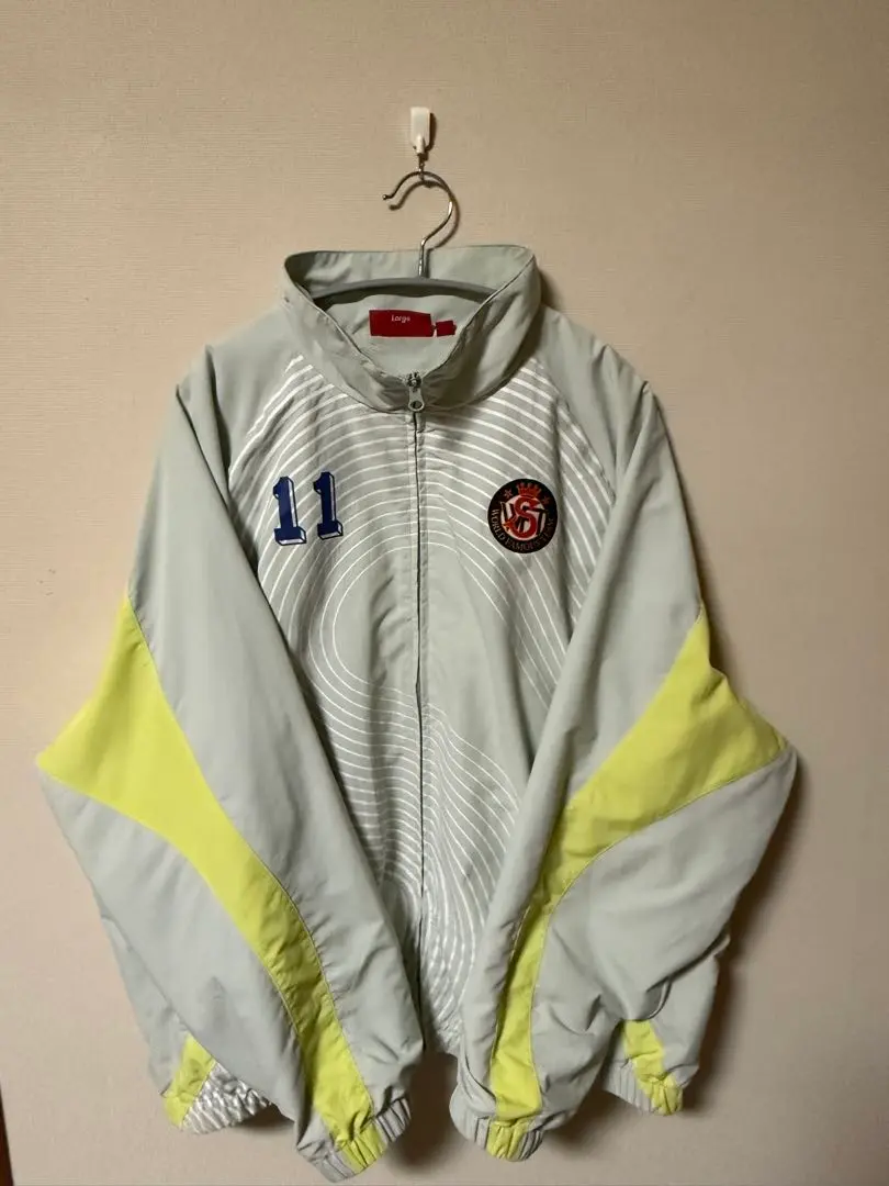 Umbro Supreme ピステ・ウィンドブレーカー L Umbro Supreme ピステ・ウィンドブレーカー L