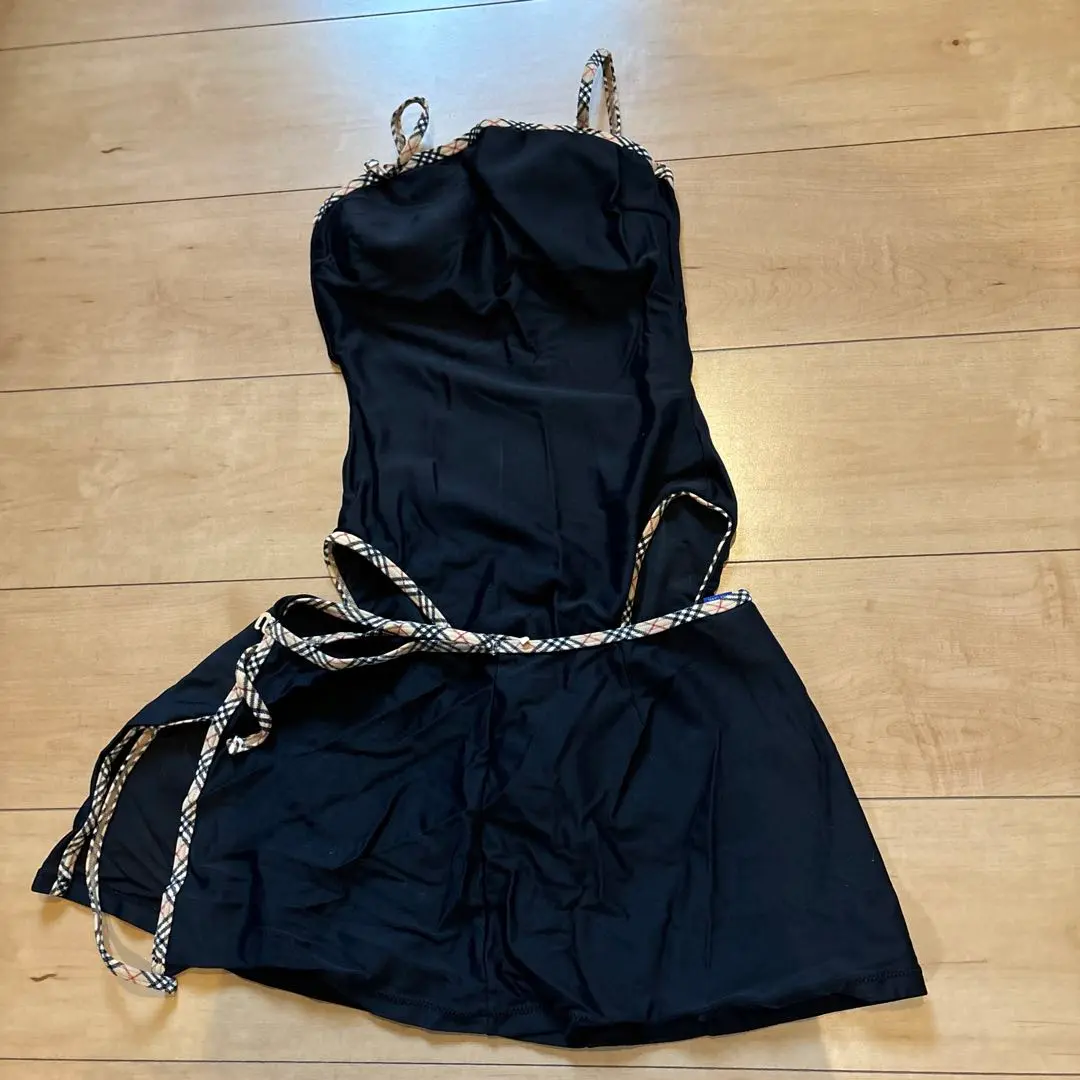 バーバリーブルーレーベル♡ワンピース水着スカート付き新品未使用 BURBERRY 2025年最新】BURBERRY BLUE LABEL ワンピース水着の人気アイテム