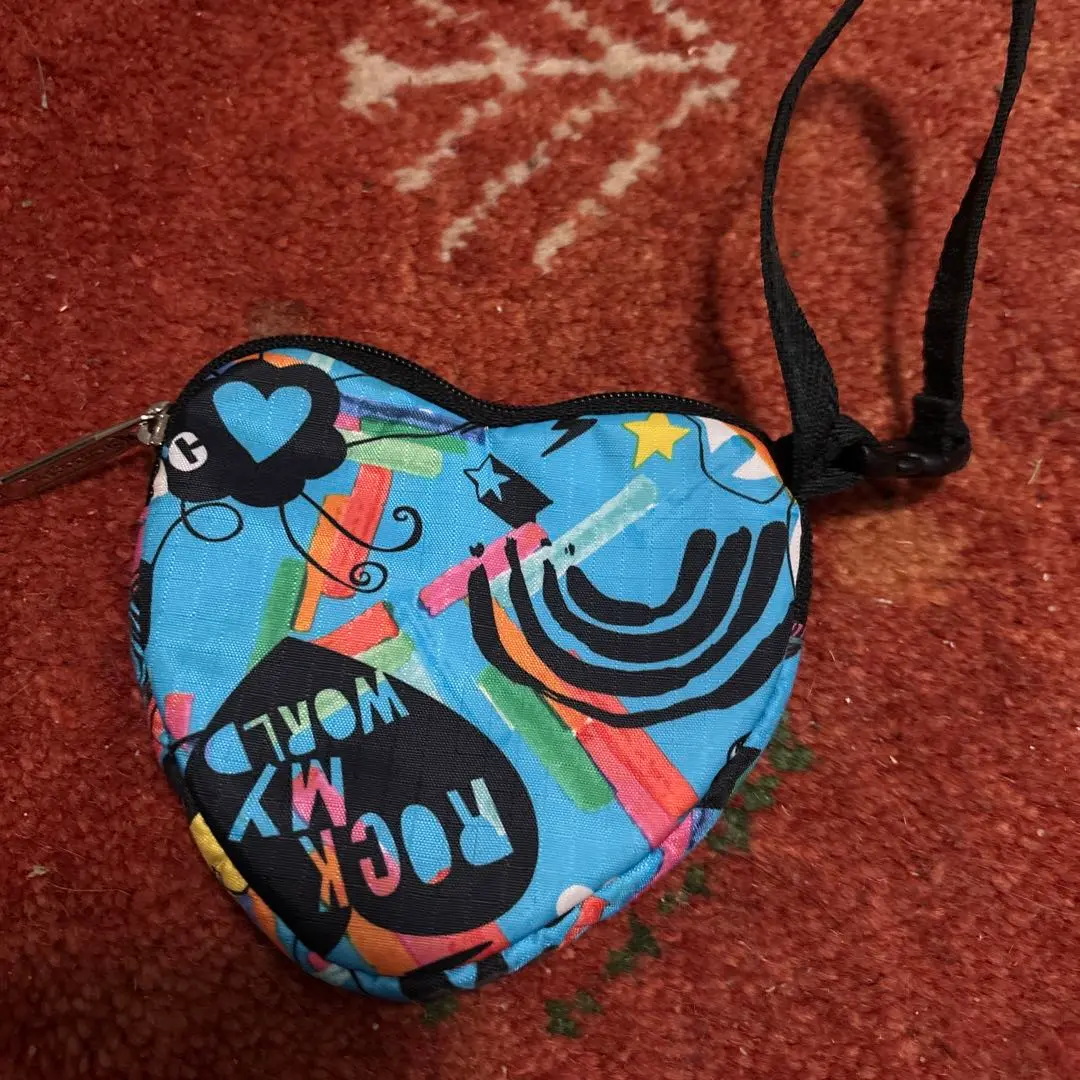 レア LESPORTSAC GwenStefani ハート ポーチ リストレット レア LESPORTSAC GwenStefani ハート ポーチ リストレット