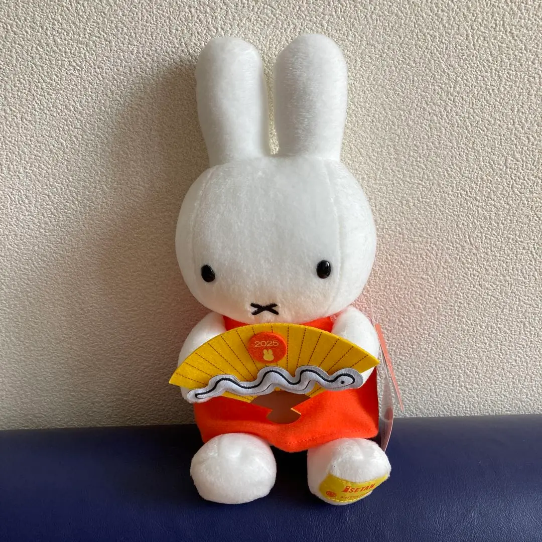 干支 ミッフィー ぬいぐるみ うし うさぎ 2点まとめ売り 干支 ミッフィー ぬいぐるみ うし うさぎ 2点まとめ売り