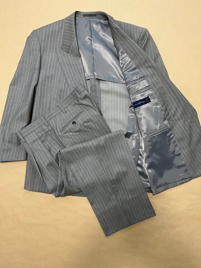 2025年最新】Ermenegildo Zegna タイプ：ダブル ビジネススーツ
